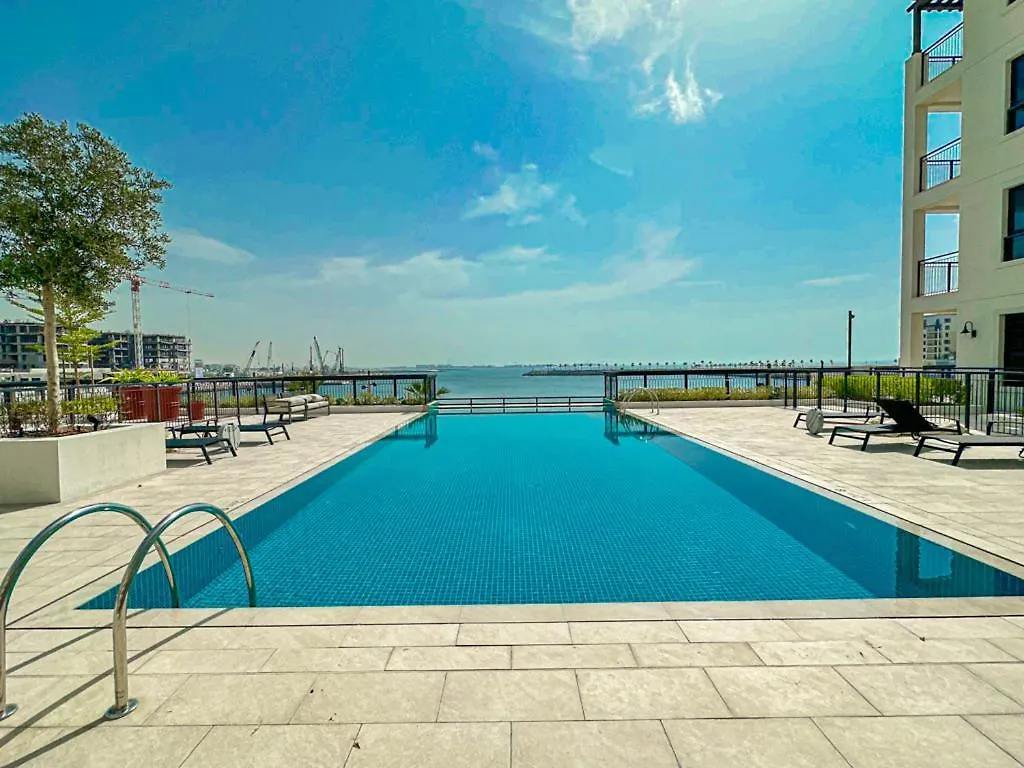 Higuests - Coastal Chic Luxurious Retreat At Port De La Mer Dubai United Arab Emirates