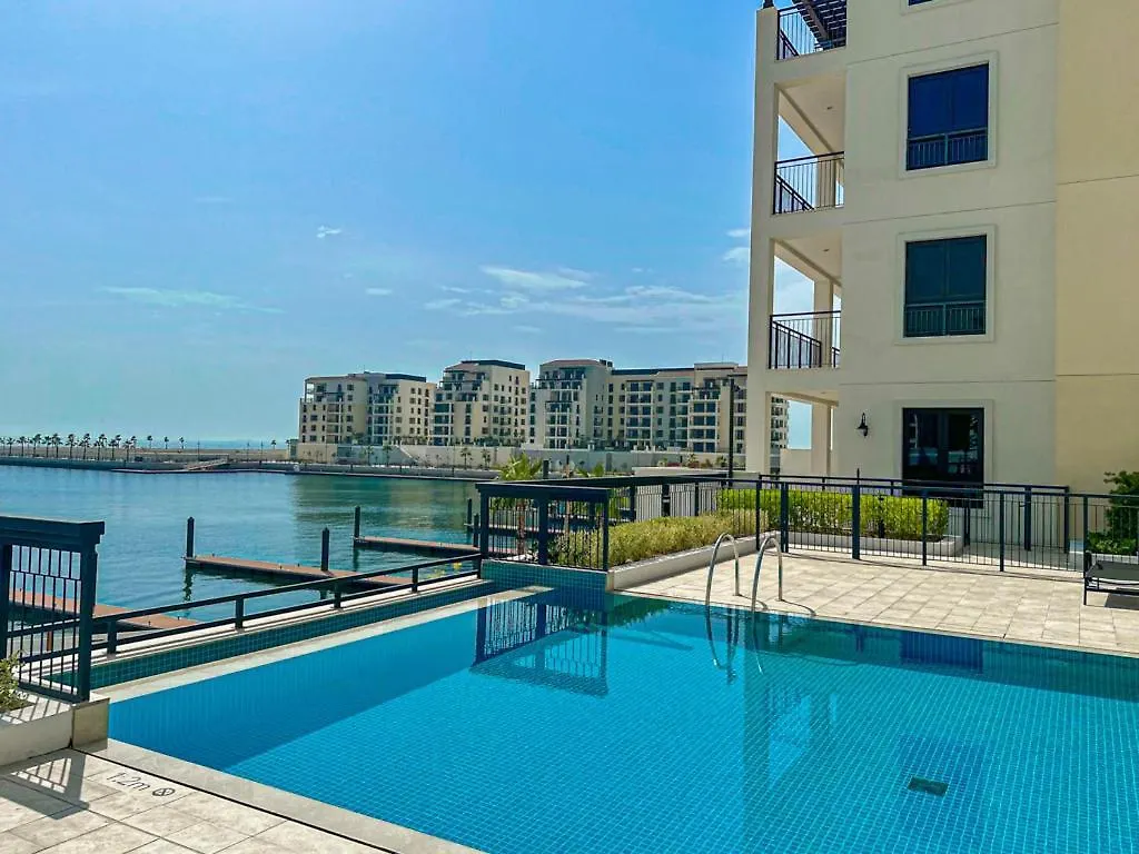 Higuests - Coastal Chic Luxurious Retreat At Port De La Mer Dubai 0*,  United Arab Emirates