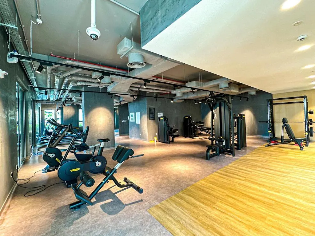 Apartment Higuests - Coastal Chic Luxurious Retreat At Port De La Mer Dubai United Arab Emirates