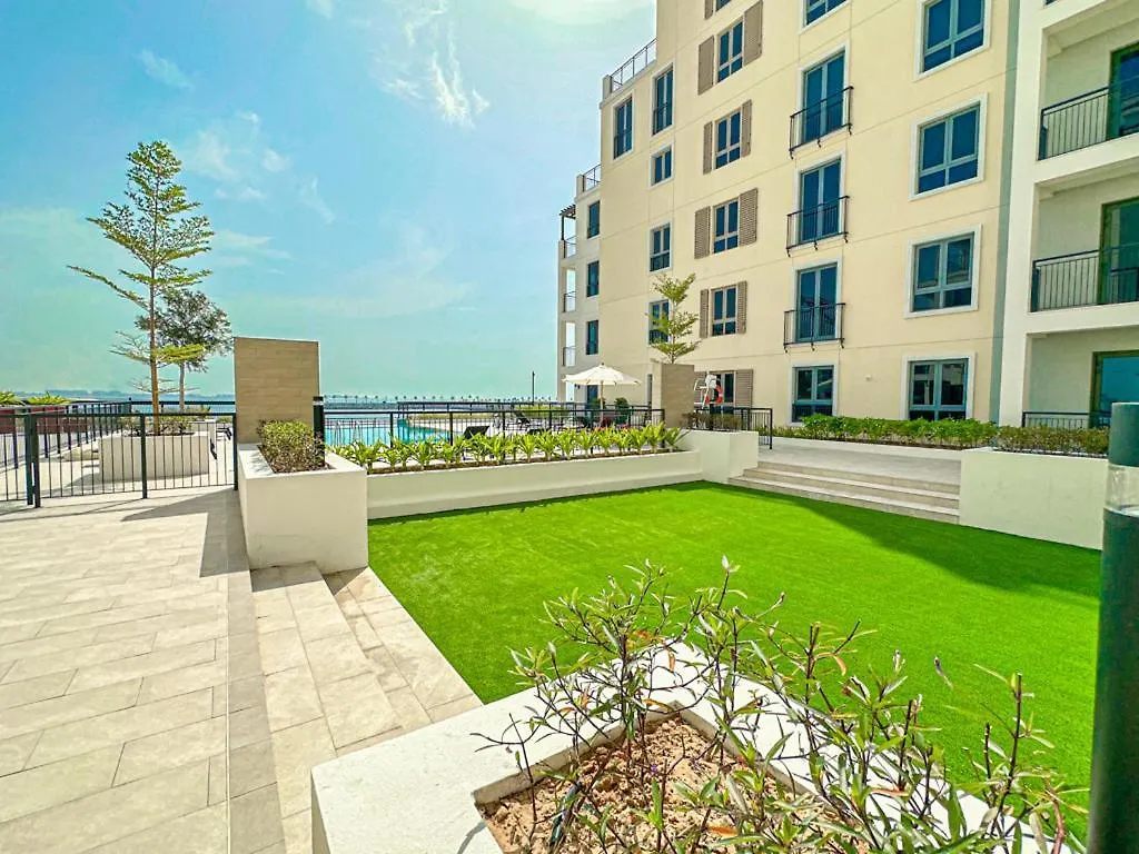 Higuests - Coastal Chic Luxurious Retreat At Port De La Mer Dubai 0*,