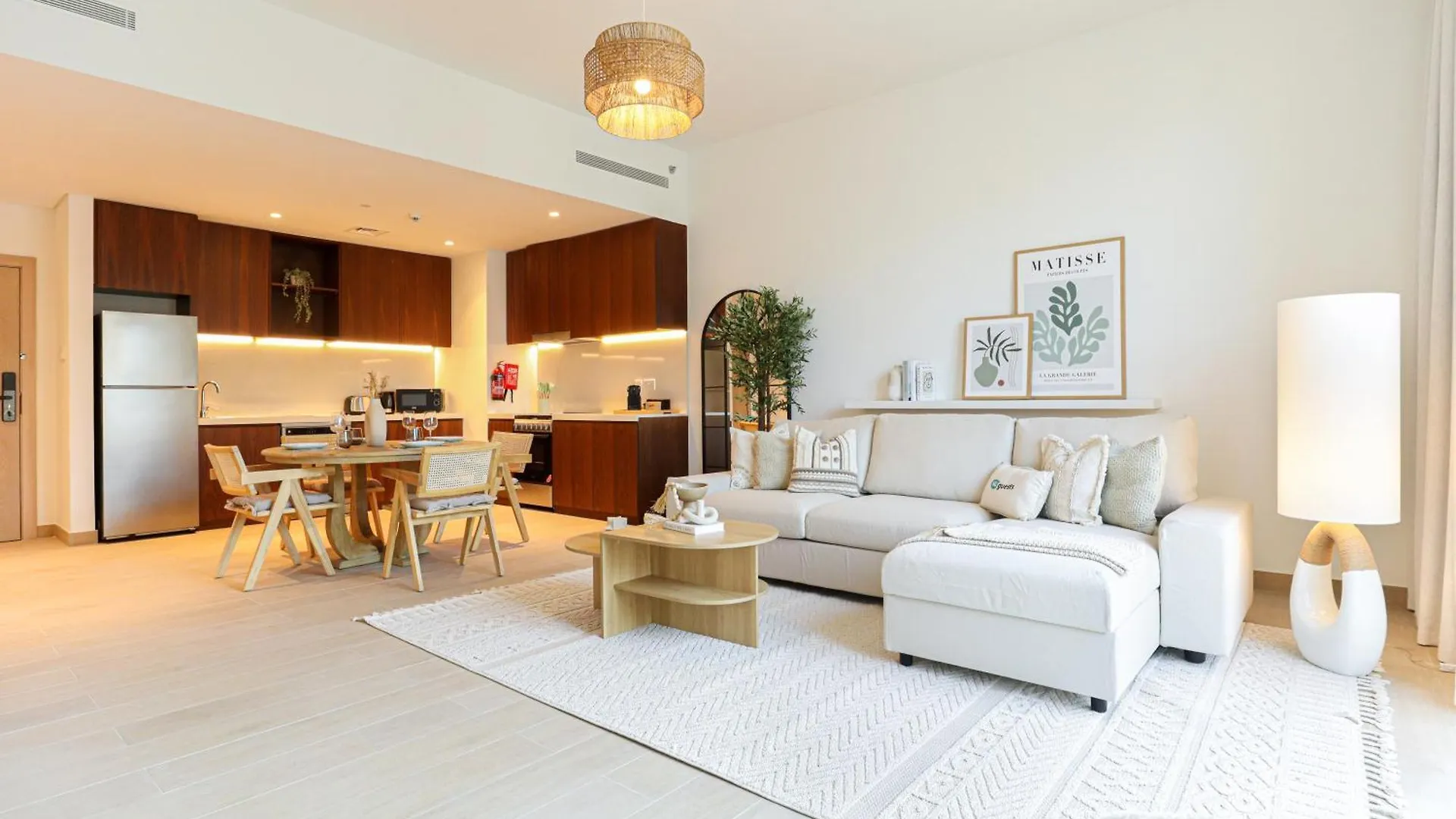 Higuests - Coastal Chic Luxurious Retreat At Port De La Mer Dubai 0*,  United Arab Emirates